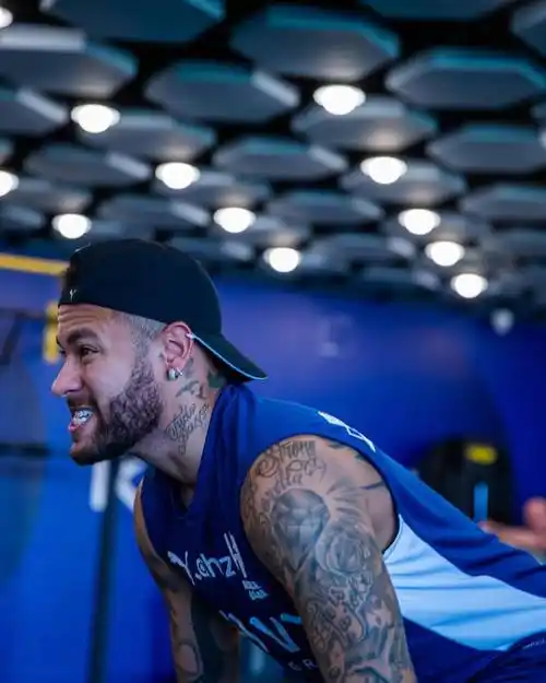 经过层层选 经过层层选