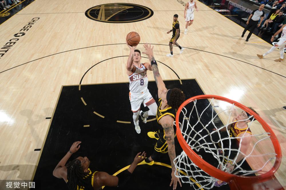 罗马诺：多纳鲁马可能自由身离队；巴黎想和巴尔科拉续约.