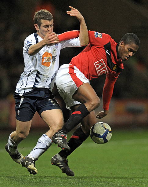 度掩面而泣 度掩面而泣